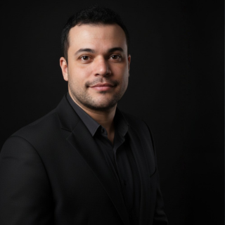 Douglas Reis — retrato institucional